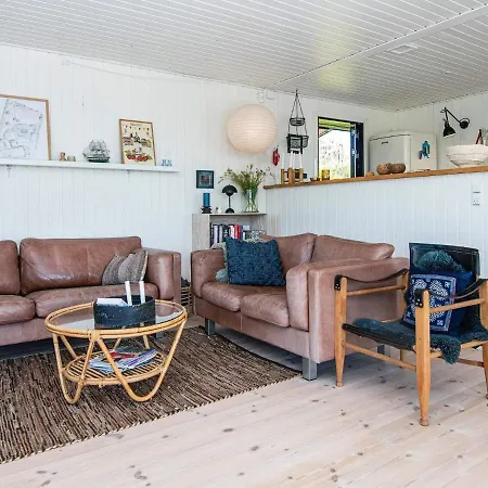 Clvi * Ebeltoft